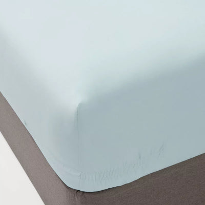 300 Thread Count Ultra Soft Fitted Sheet - Light Blue