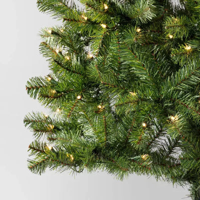 6.5' Pre-lit Alberta Spruce Artificial Christmas Tree Clear Lights